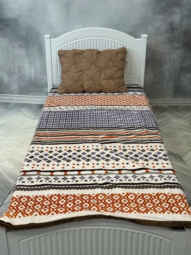 پتو ژله ای یک نفره سروین طرح ریزنقش — تصویر ۲