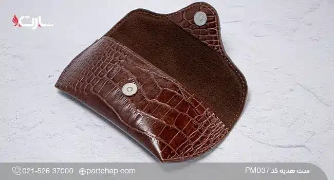 ست هدیه چرم طبیعی لوکس کد PM037 — تصویر ۴