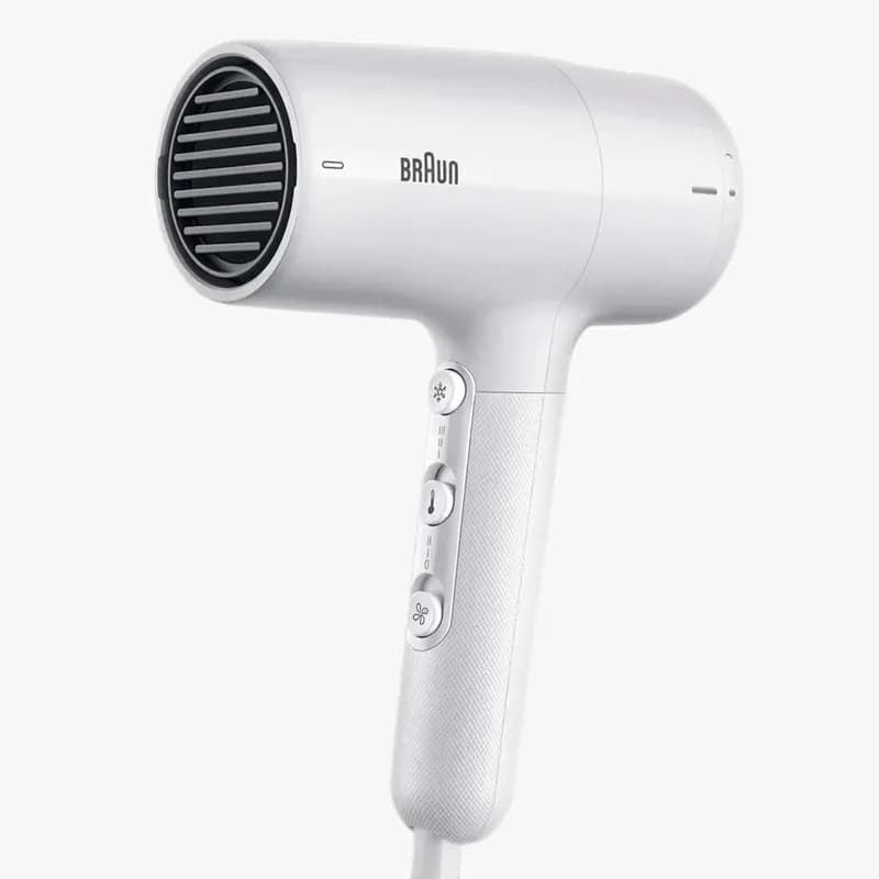 سشوار خانگی براون مدل HD226SDE مناسب استفاده حرفه‌ای و آرایشگاهی با توان 2200 وات، موتور DC، فناوری تولید یون، تنظیم دما و سرعت در 3 حالت، باد سرد و سری کاهش وز مو