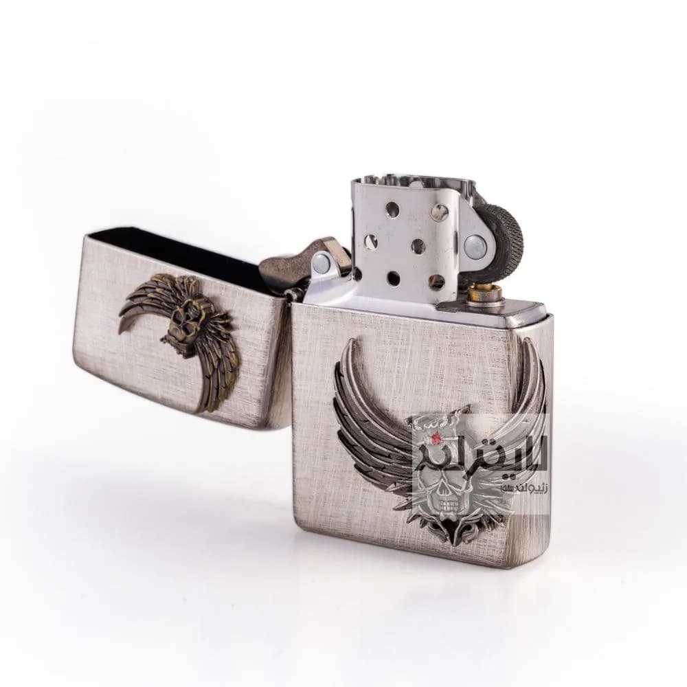 فندک زیپو مدل Crown Skull SI — تصویر ۳