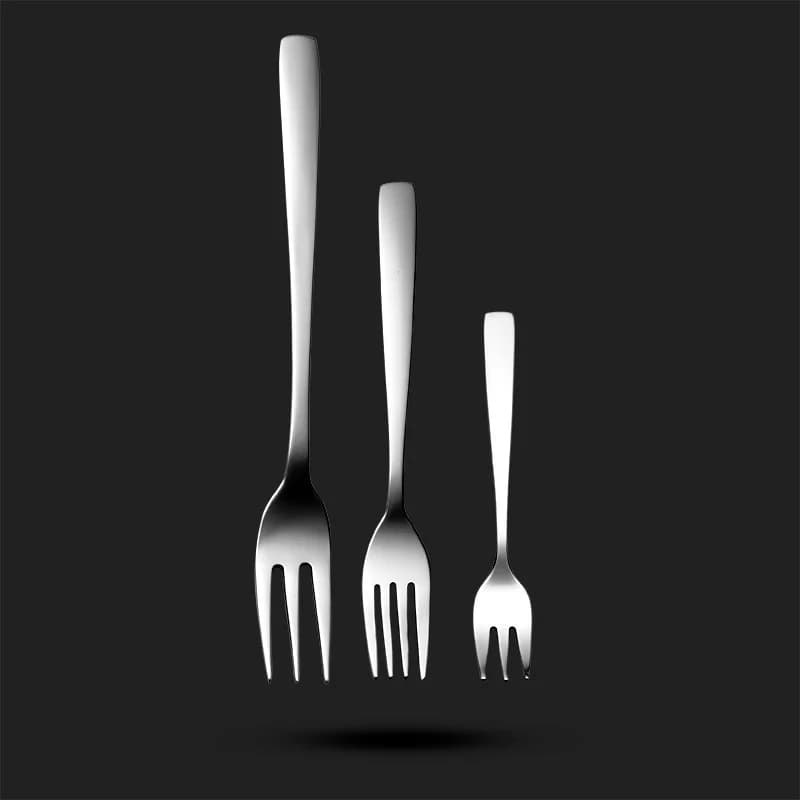 سرویس قاشق و چنگال 136 پارچه 24 نفره طرح سورنا — تصویر ۵