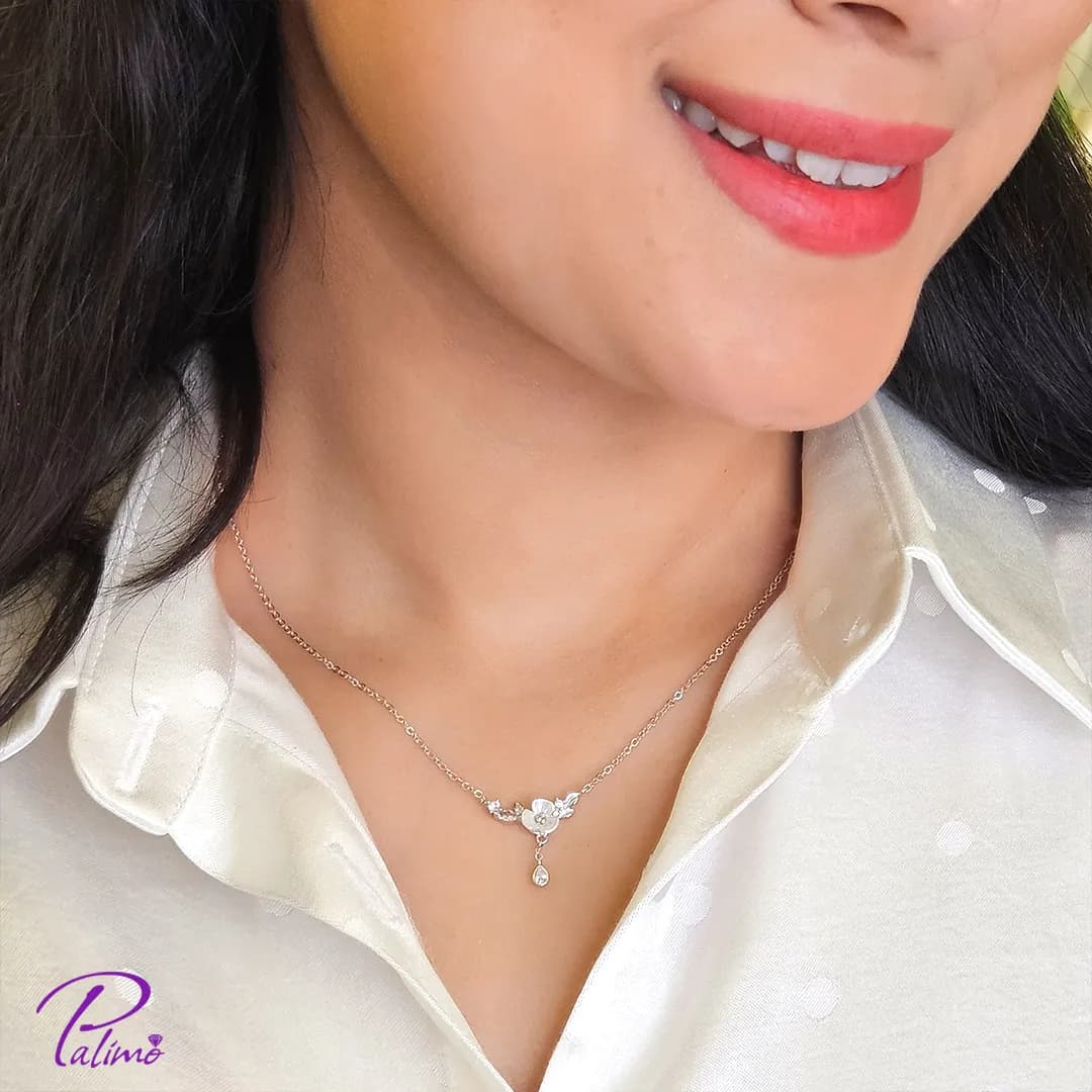 گردنبند نقره فلاور گل و برگ N2208 با روکش طلای سفید — تصویر ۲