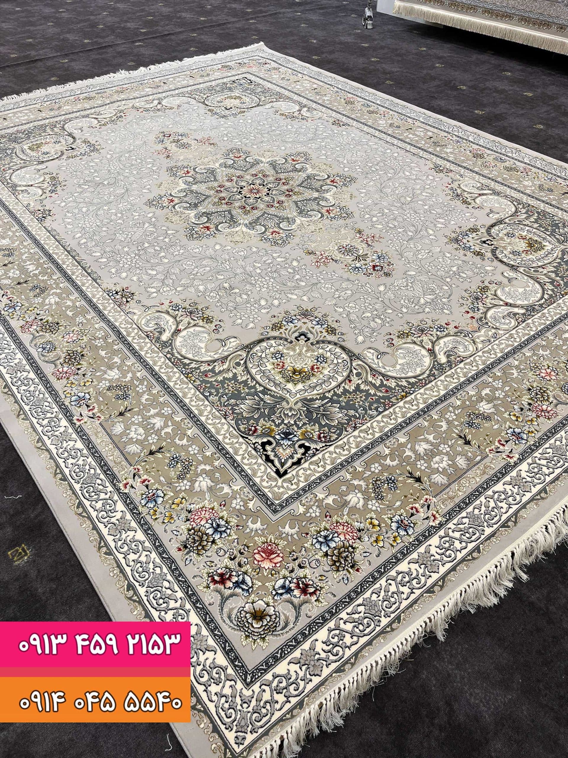 فرش طرح 1125 زمینه نقره ای