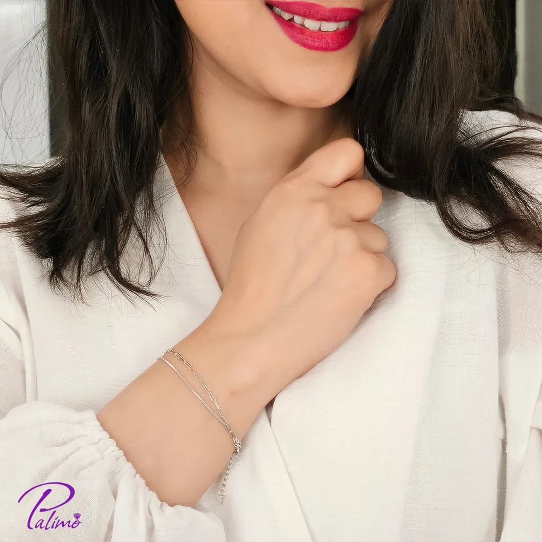 دستبند نقره دو لاین ماری و تیفانی B2167 با روکش طلای سفید — تصویر ۳