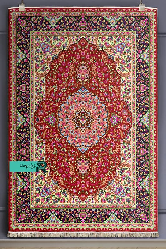 فرشینه با طرح سنتی نقشه گلباران — تصویر ۸