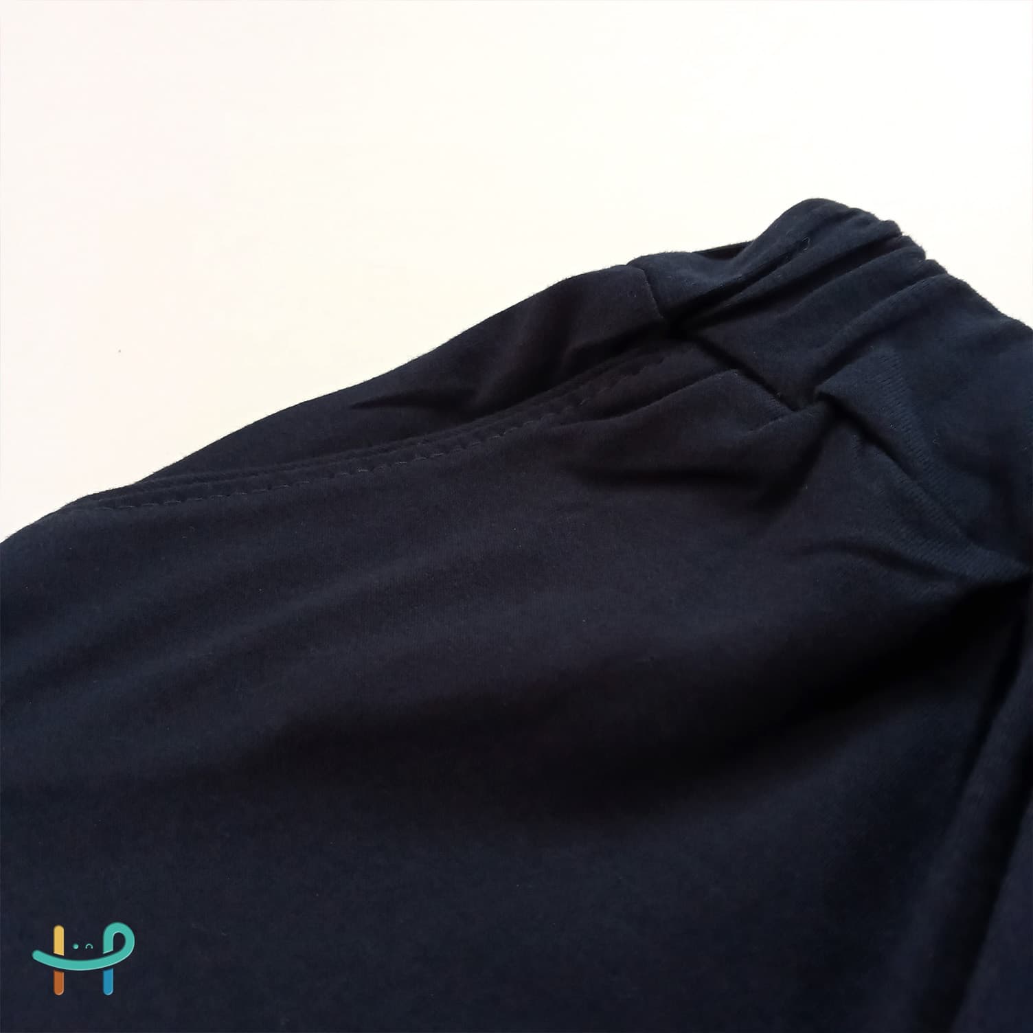 تیشرت شلوارک جزیره — تصویر ۱۱