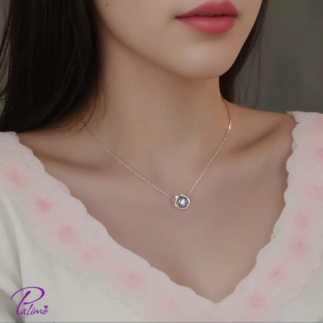 گردنبند نقره قلب آبی پاپیون درخشان N2183 با روکش طلای سفید — تصویر ۲