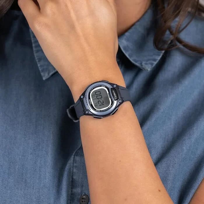 ساعت مچی زنانه کاسیو مدل Casio LW-203-2AV — تصویر ۸