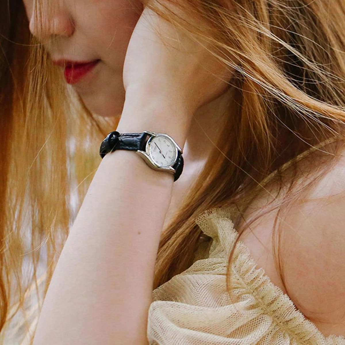 ساعت مچی زنانه کاسیو مدل Casio LTP-1094E-7BR — تصویر ۴