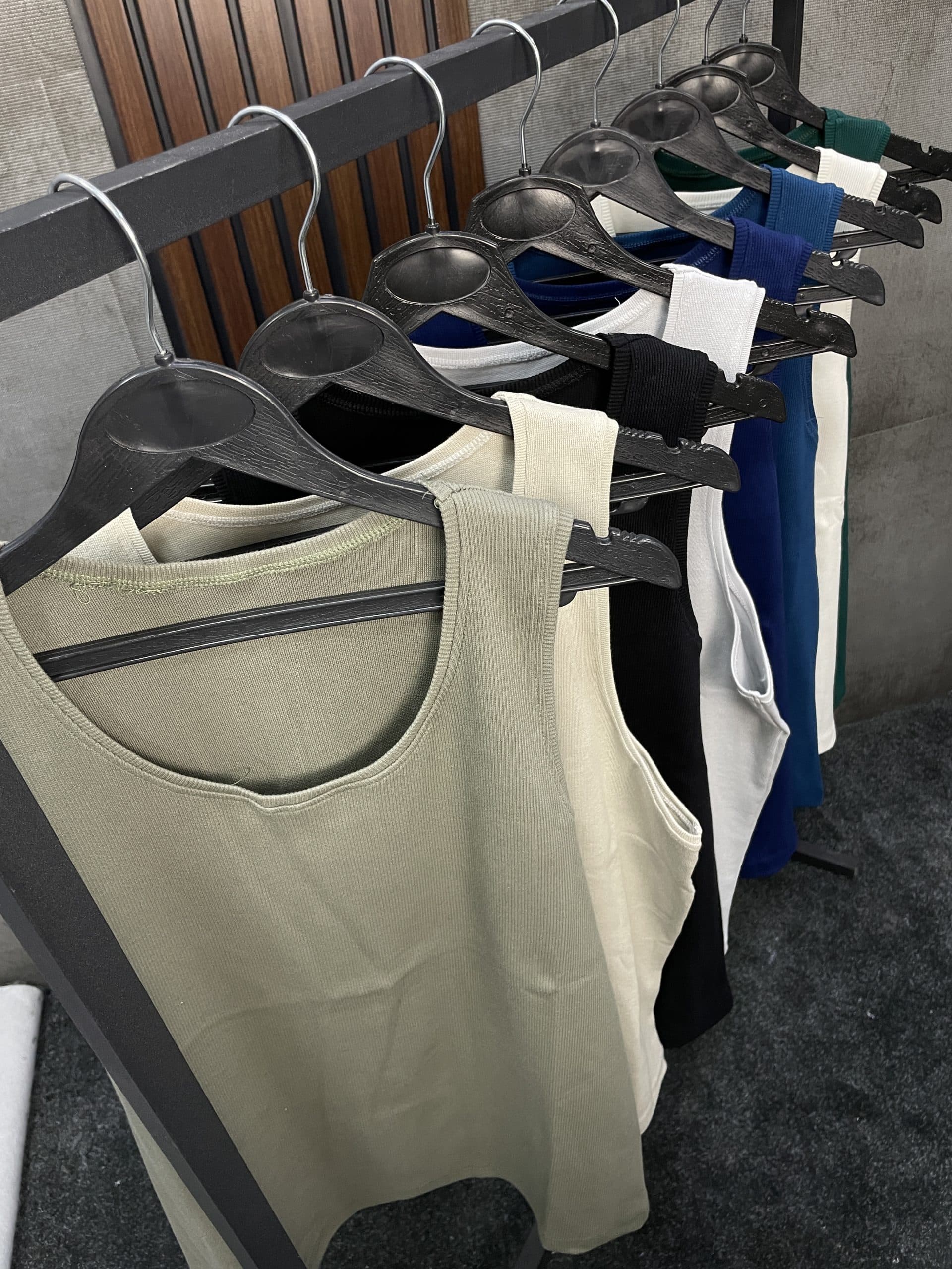 تنگ تاپ مردانه