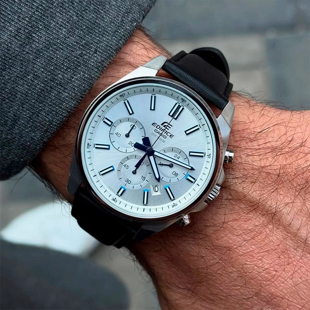 ساعت مچی مردانه کاسیو ادیفایس مدل Casio Edifice EFV-650L-7AV — تصویر ۳