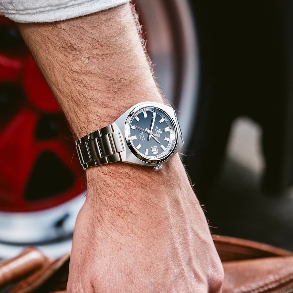 ساعت مچی مردانه کاسیو ادیفایس مدل Casio Edifice EFB-109D-1AV — تصویر ۲