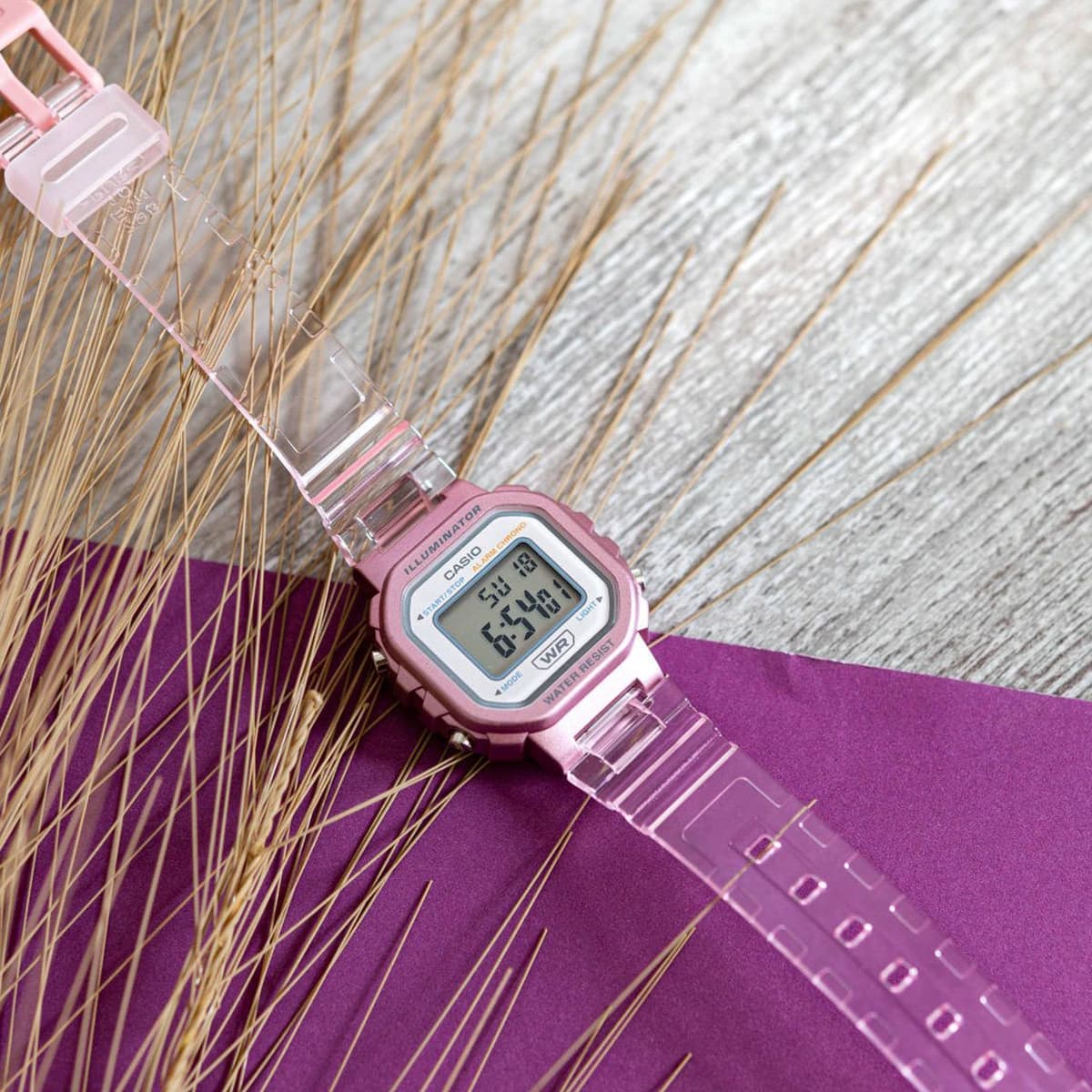ساعت مچی زنانه کاسیو مدل Casio LA-20WHS-4A — تصویر ۳