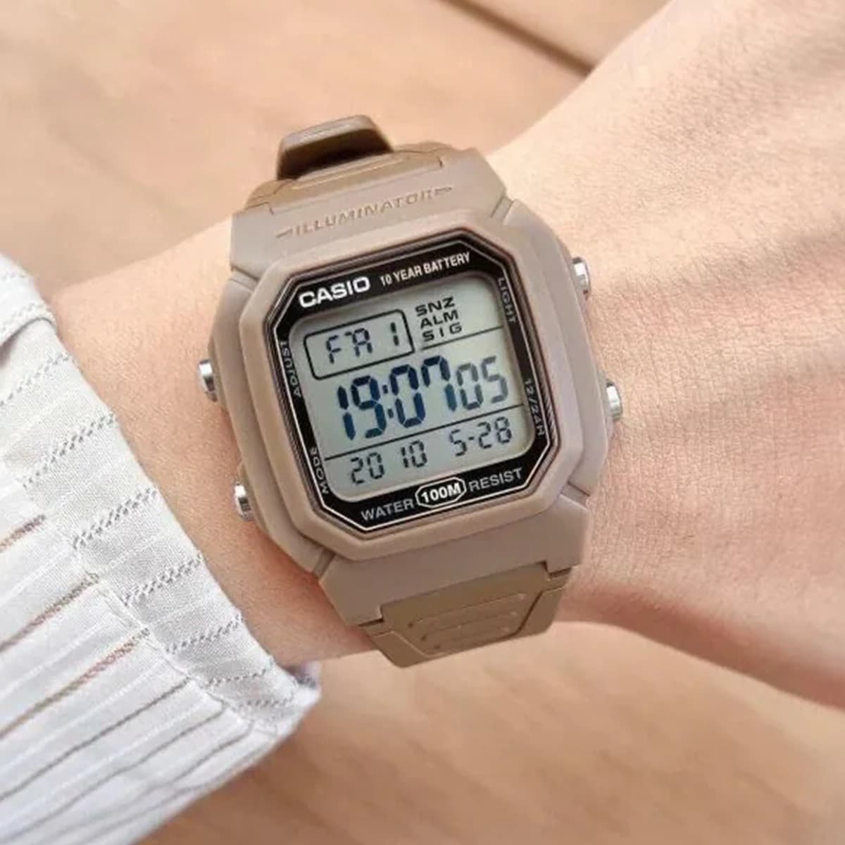 ساعت مچی مردانه کاسیو مدل Casio W-800H-5AV — تصویر ۳