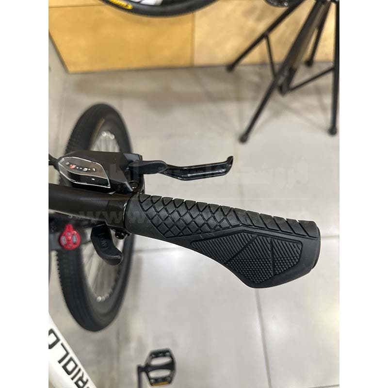 دوچرخه کاپریولو مدل آرمانی سایز 27.5 (Capriolo Armani) — تصویر ۷