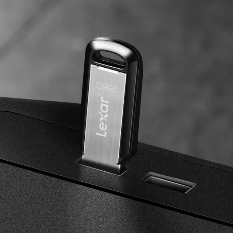 فلش مموری لکسار مدل M400 JumpDrive USB3.0 – ظرفیت 256GB – (گارانتی متین) — تصویر ۷