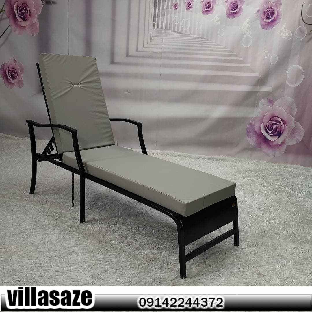 تخت کنار استخر دلسا مدرن