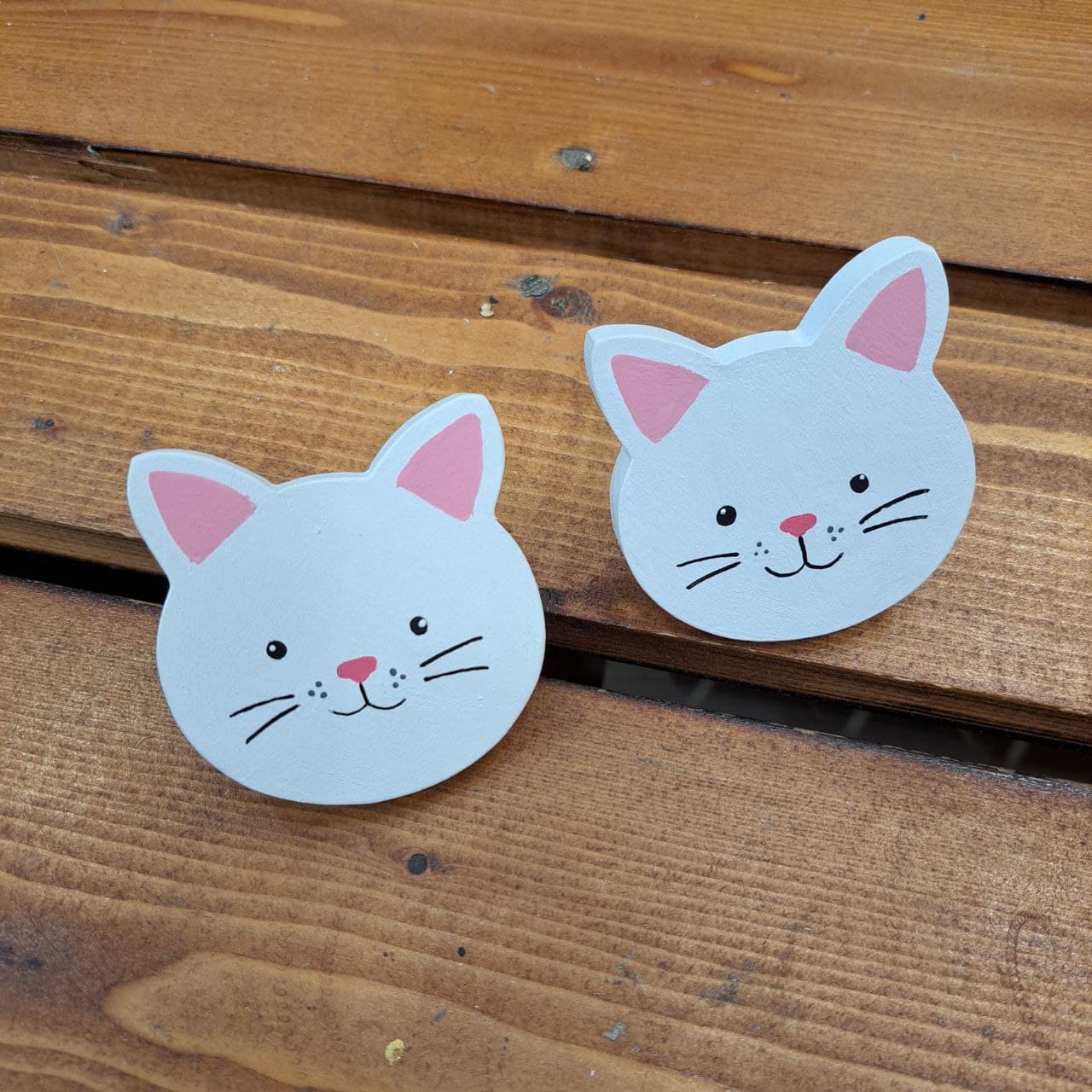 دستگیره‌ کمد گربه — تصویر ۲