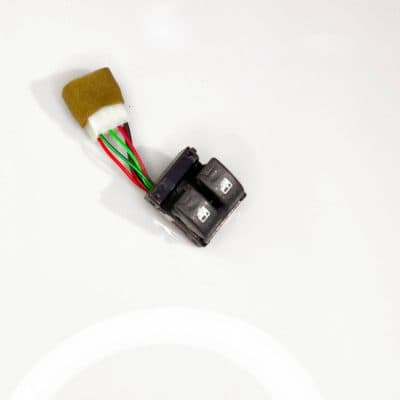 کلید شیشه بالابر دو پل ساینا
