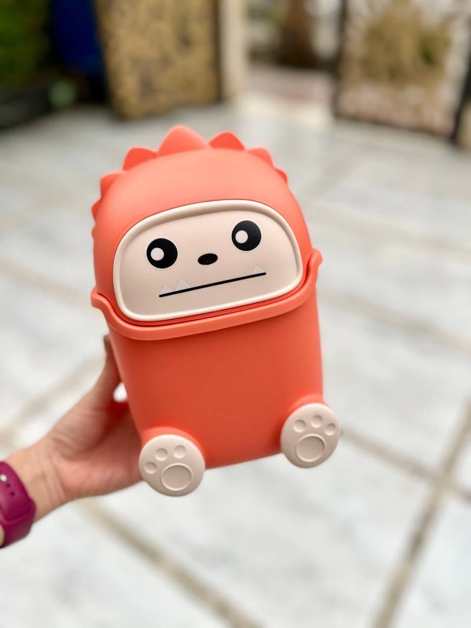 سطل زباله فانتزی دایناسور | سطل رومیزی طرح Dino — تصویر ۲