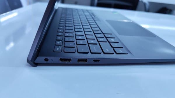 لپ تاپ 15.6 اینچی دل مدل Vostro 5502 I7-1165 16GB 256SSD VGA MX330 2GB — تصویر ۵