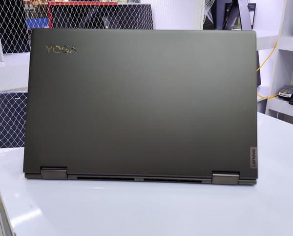 لپ تاپ 15.6 اینچی لنوو مدل Yoga 7 15ITL5 I7-1165 16GB 256SSD — تصویر ۳