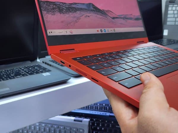 کروم بوک 14 اینچی سامسونگ مدل Chromebook XE530 I3-1011U 8GB 128SSD — تصویر ۴