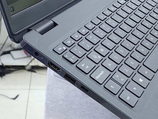 لپ تاپ 15.6 اینچی دل مدل Latitude 3510 I5-10210 8GB 256SSD — تصویر ۴