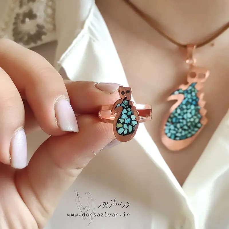 سرویس مس و فیروزه هیچ — تصویر ۳