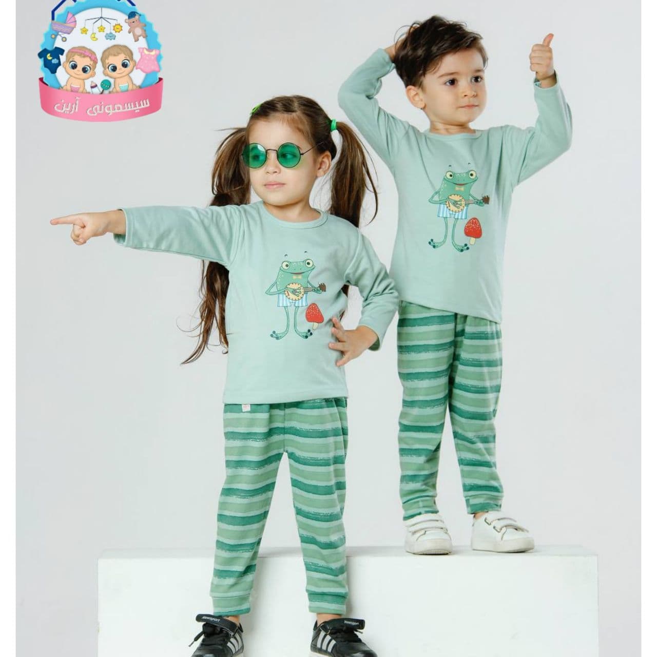 ست دوتیکه بلوز و شلوار طرح قورباغه سایز نوزادی تا ۳ سال