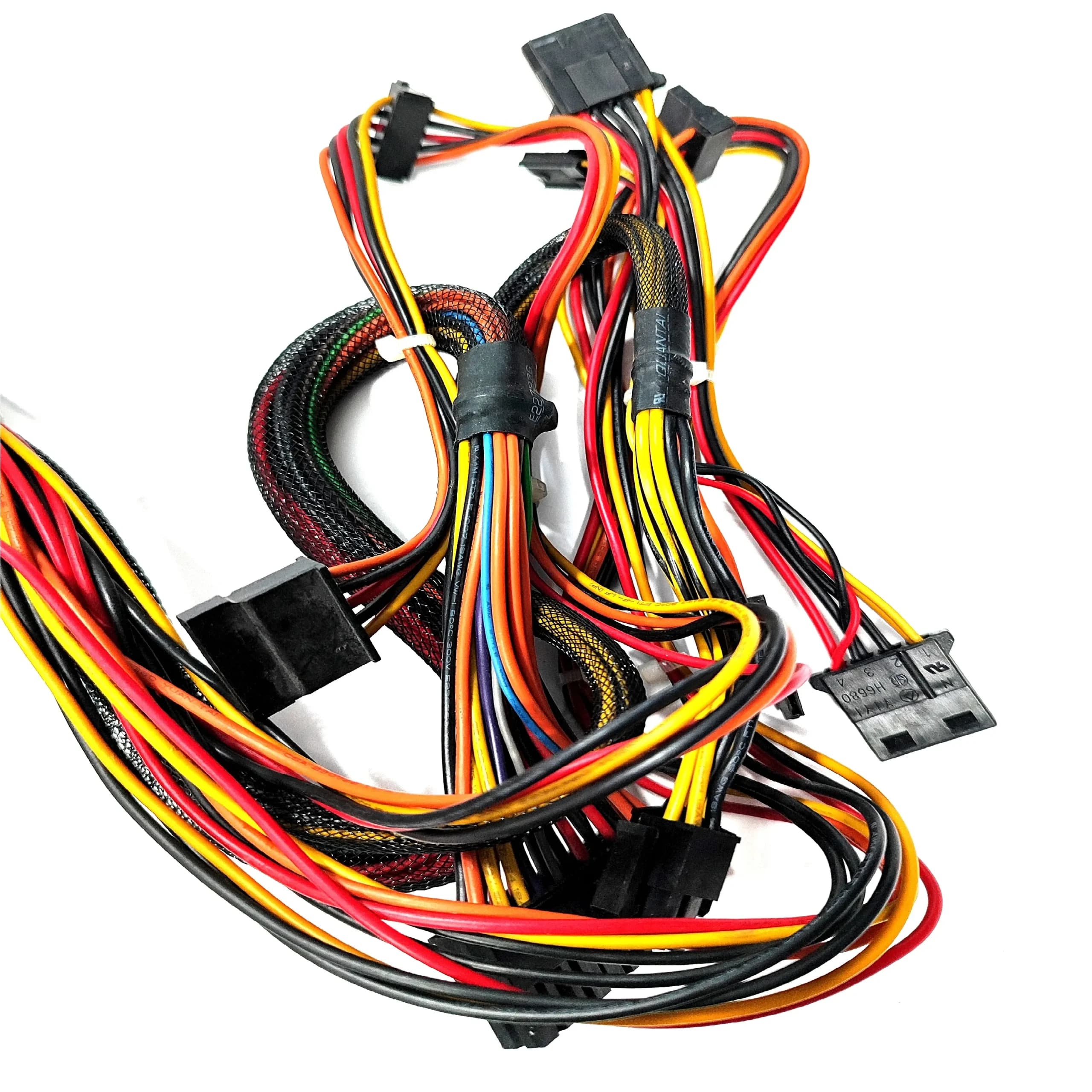 پاور 380w گرین مدل +80Plus-GP380A-SP غیر ماژولار (استوک) — تصویر ۴
