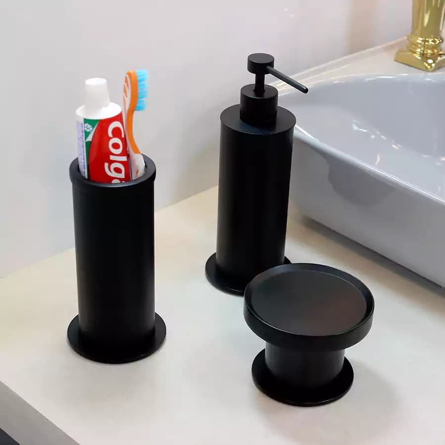 ست 3 پارچه سرویس بهداشتی برنجی مشکی مات — تصویر ۴