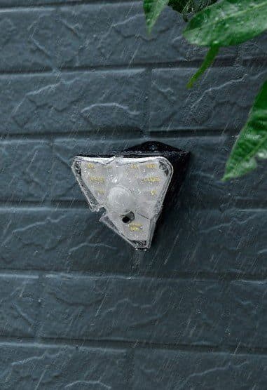 لامپ خورشیدی solar wall lamp GL-68 — تصویر ۵