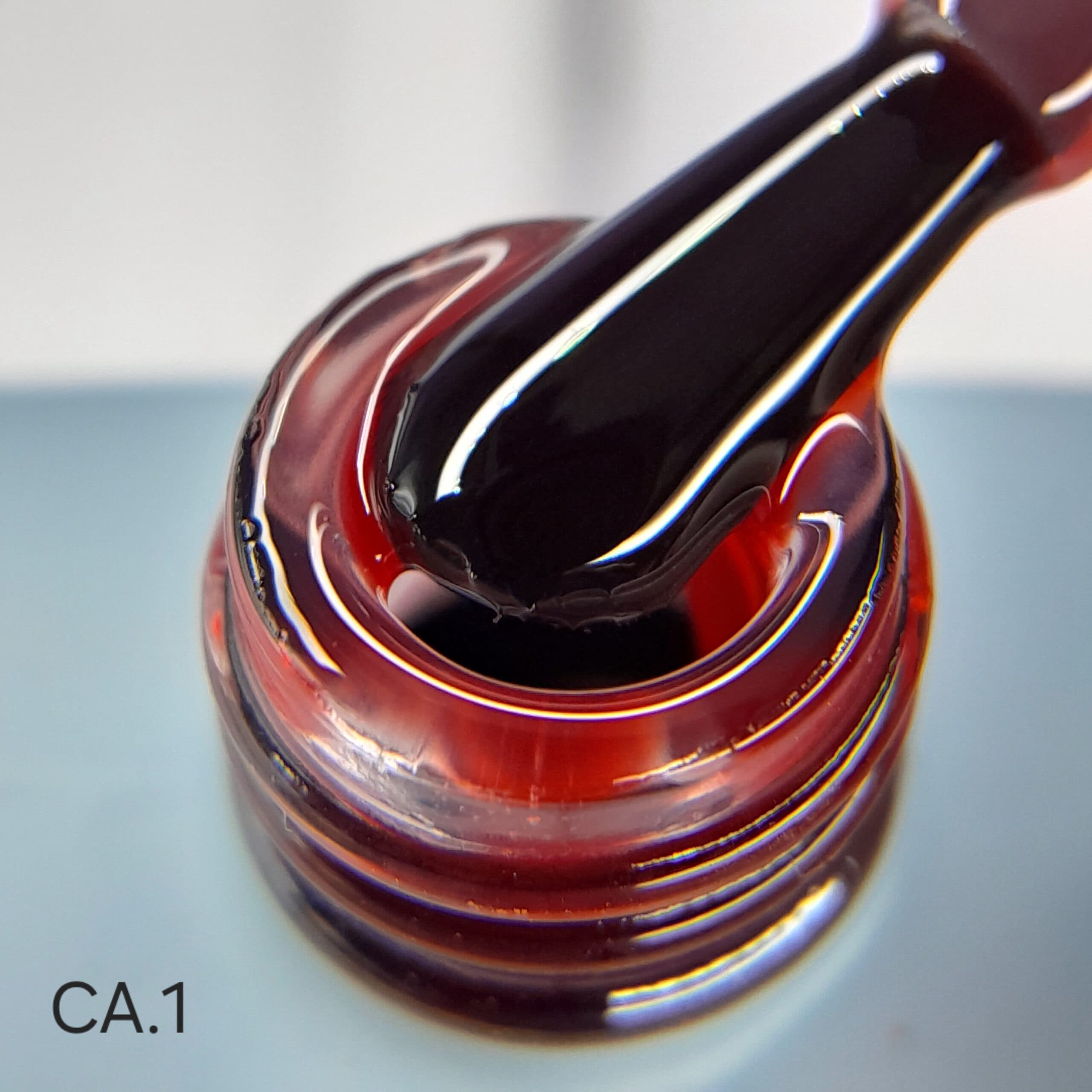 لاک ژل آبنباتی قرمز 01 ولکانو VOLCANO 12ML ناخن — تصویر ۲