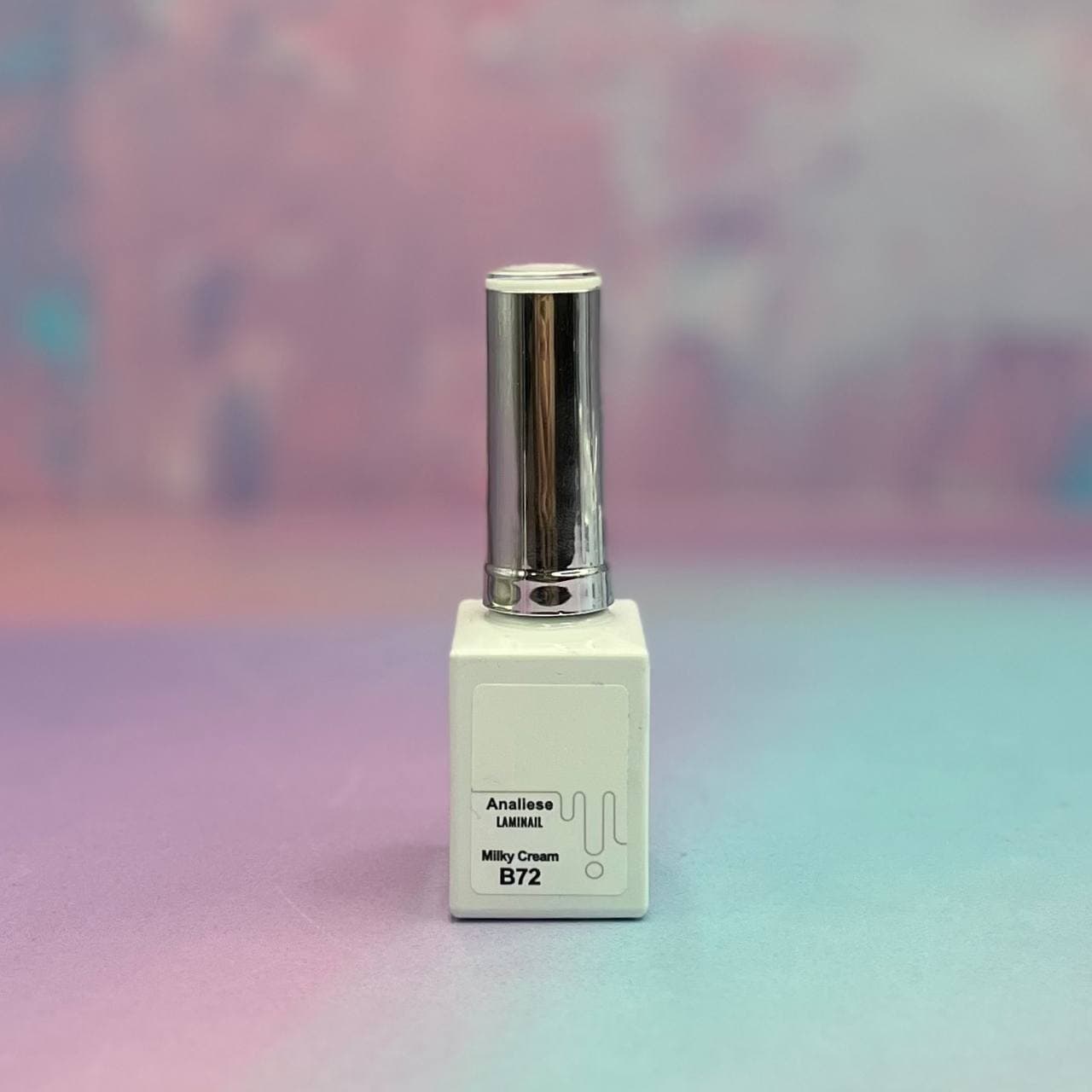 بیلدر لاکی B72 آنالیز ANALESE 20ML ناخن — تصویر ۴