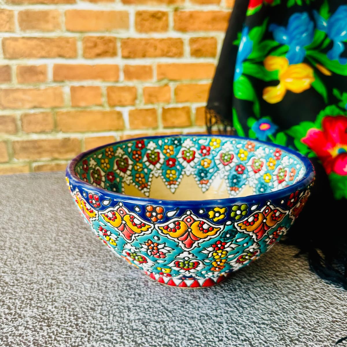 کاسه میناکاری روی سفال قطر ۲۰ سانتی‌متر