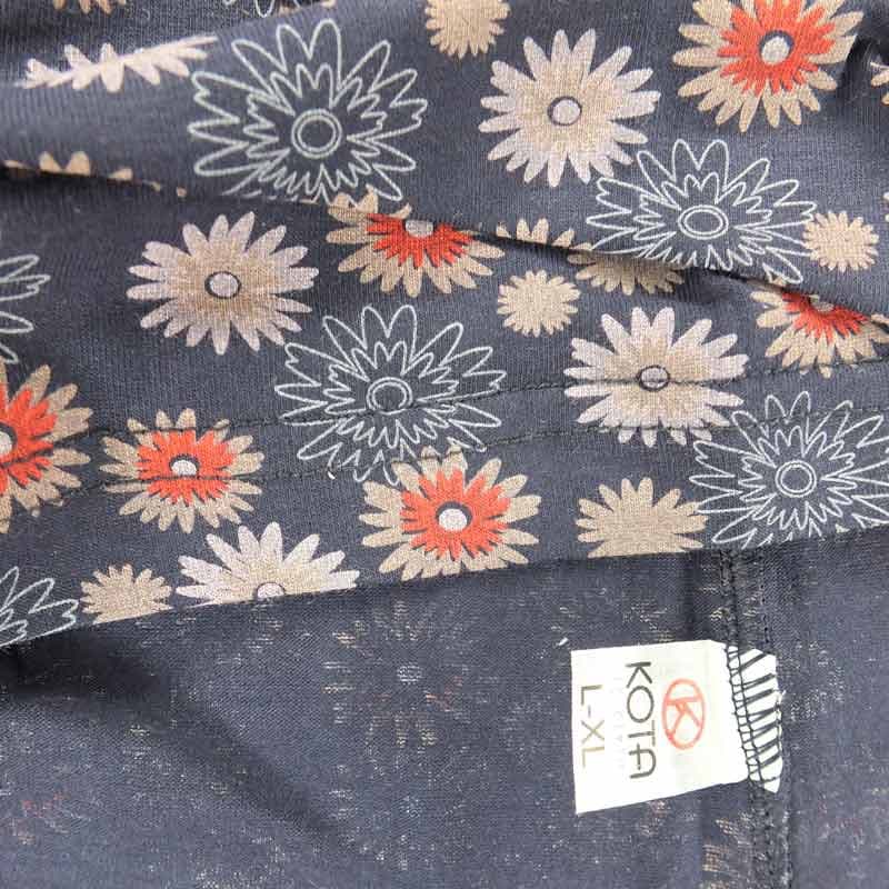 تاپ و شورت زنانه سورمه ای کوتا KOTA گلدار کد 6304 — تصویر ۴