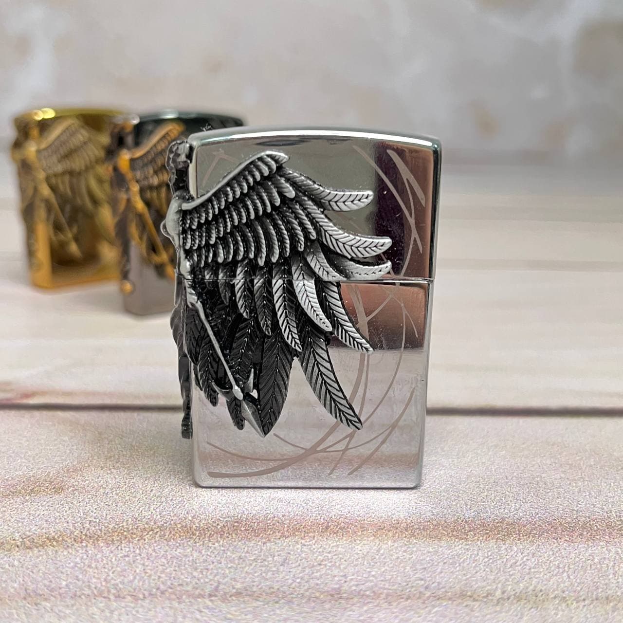 فندک آمازون (بال فرشته) — تصویر ۳