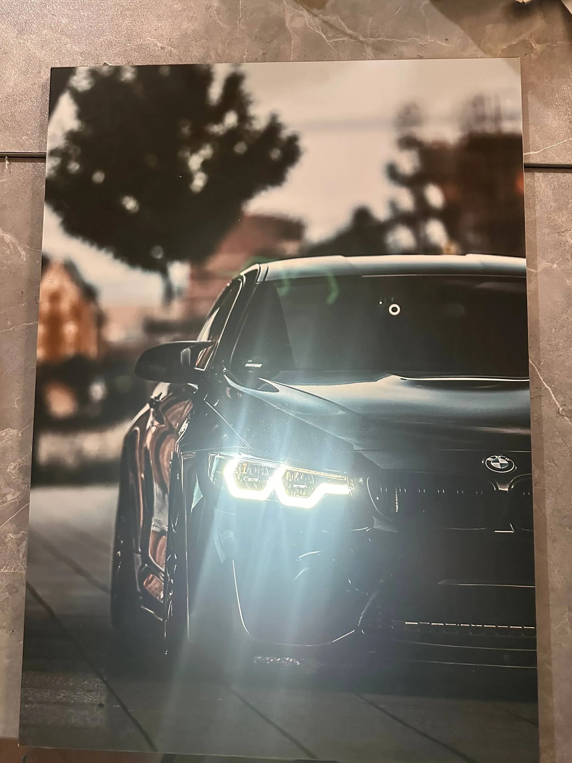 فتو نئون ماشین اسپرت bmw