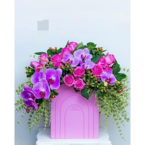 دسته گل مناسب متولد اسفند 10353