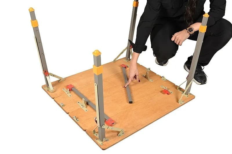 میز تاشو چوبی تیتوکمپ مدل Comfy، بادوام و ضدآب — تصویر ۴