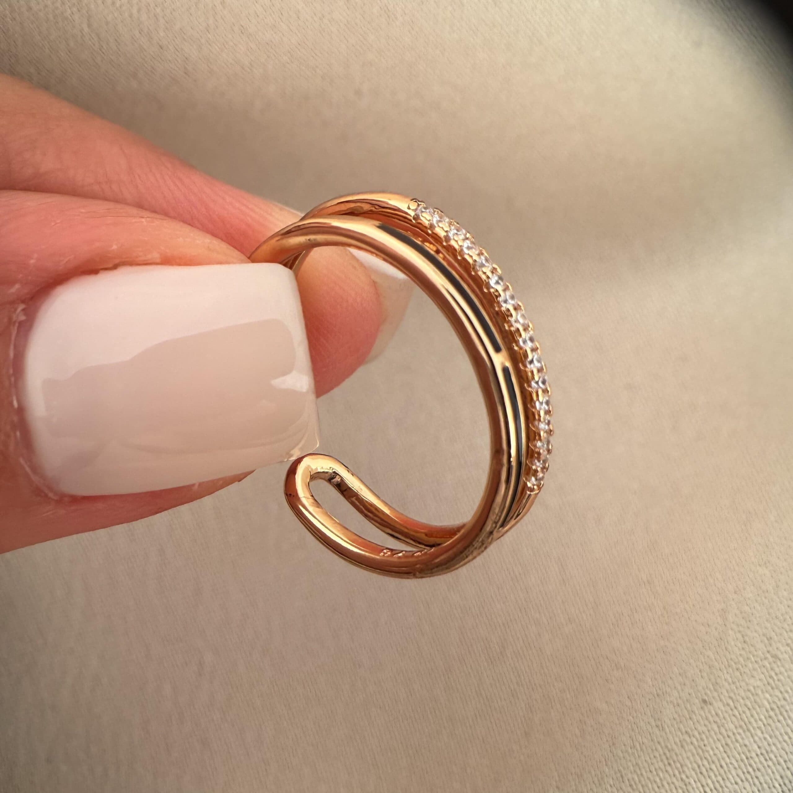 انگشتر زنانه ژوپینگ مدل R0024 — تصویر ۳