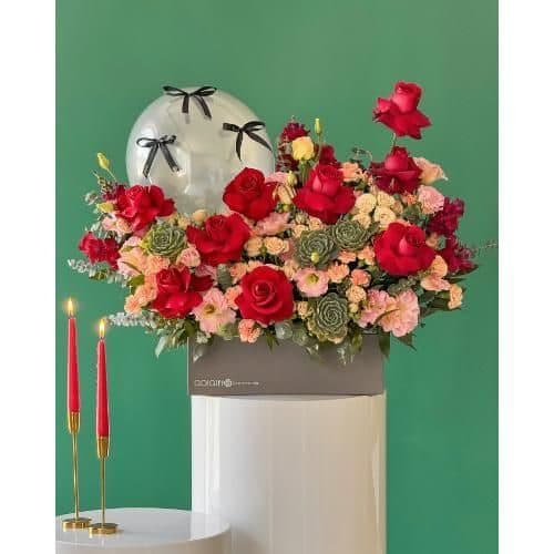 گل فروشی اطراف آرایشگاه زنانه پری پریا محله تاکسیرانی تهران t7187