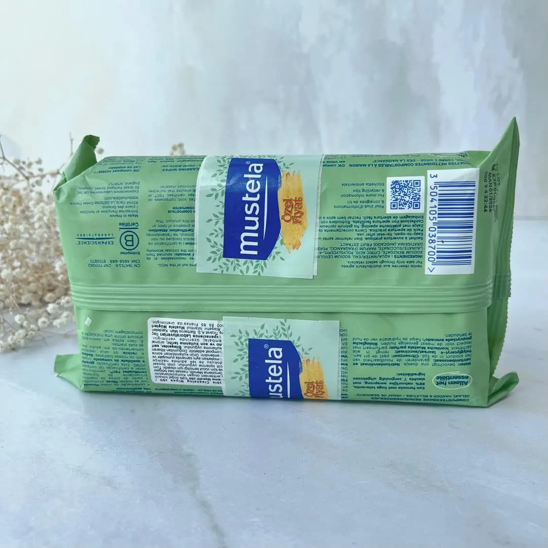 دستمال مرطوب سبز موستلا Mustela مناسب انواع پوست ۶۰ عددی — تصویر ۲