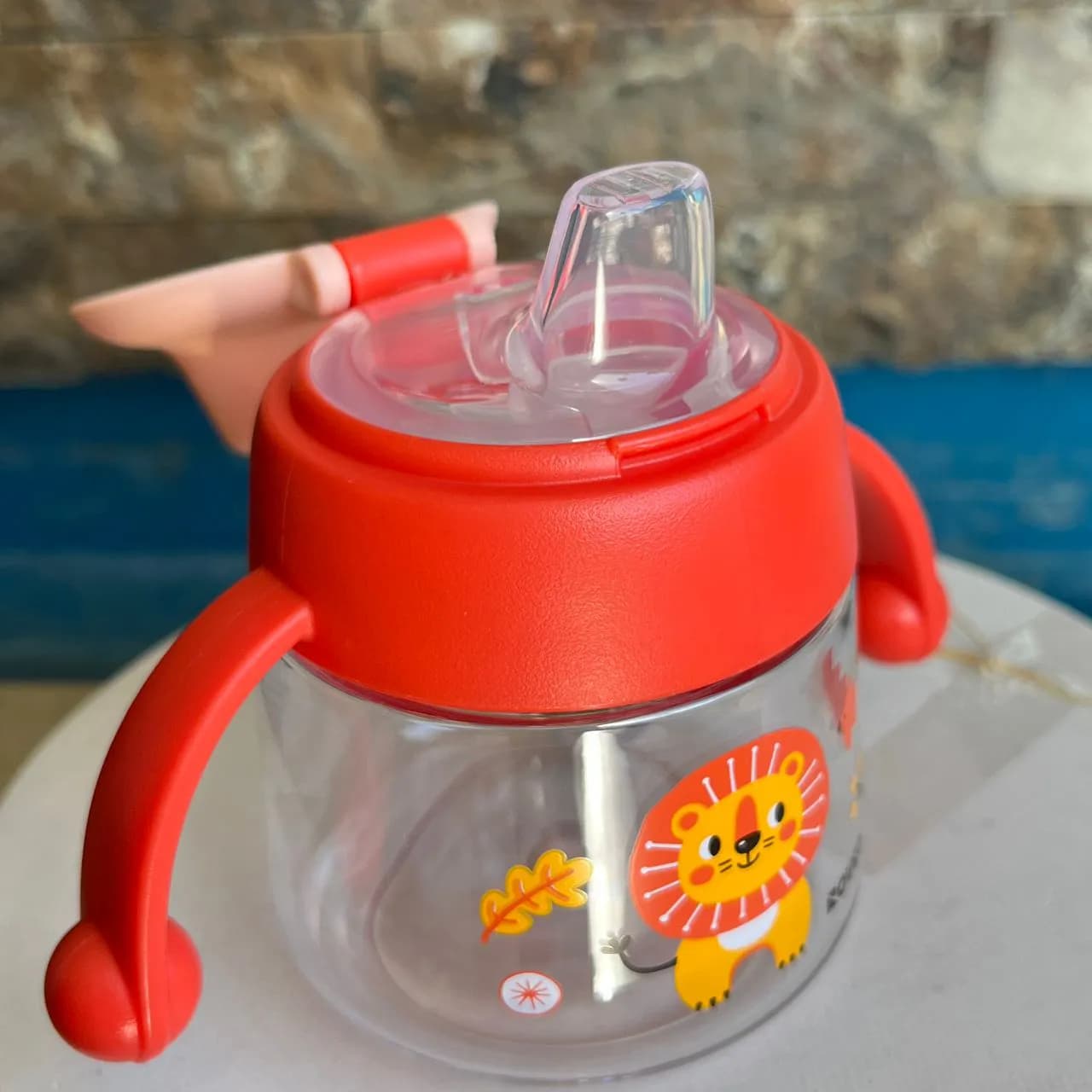 لیوان آبمیوه خوری ۱۸۰ میل رووکو با سری پستانکی Rovco طرح شیر — تصویر ۲