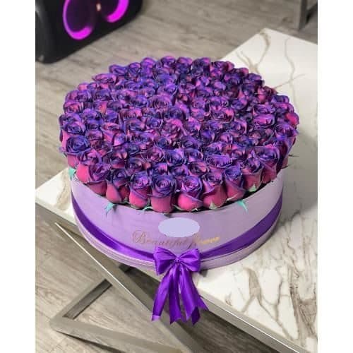گل فروشی اطراف آرایشگاه آقای آرایشگر محله کیانشهر شمالی تهران t7142