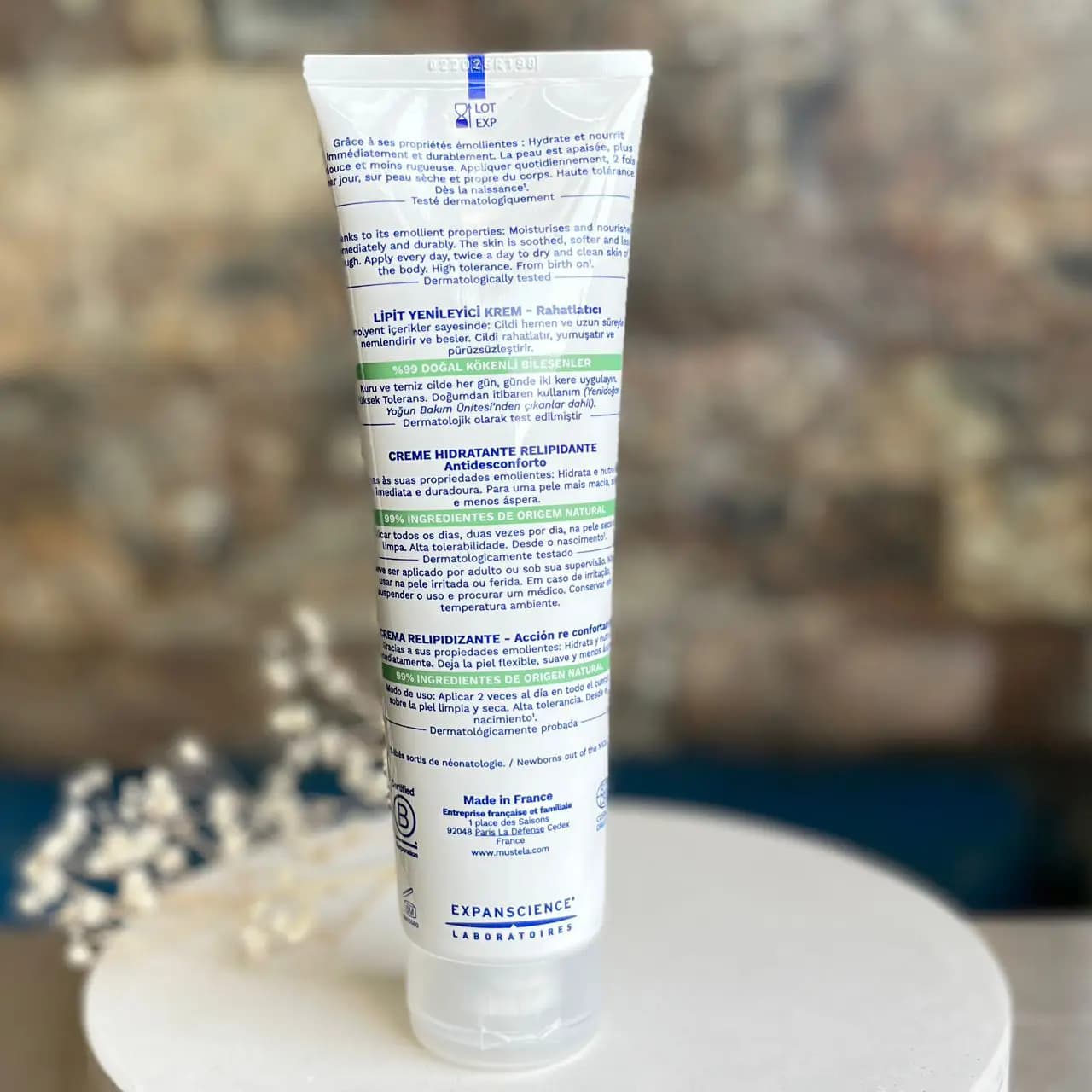 کرم استلاتوپیا پلاس موستلا Mustela stelatopia پوست مستعد اگزما — تصویر ۴