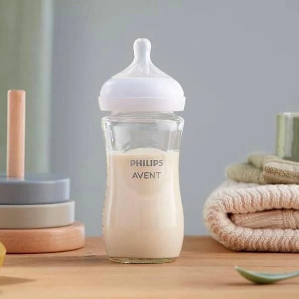 شیشه شیر ۲۴۰ میل پیرکس اونت مدل نچرال ریسپانس Philips Avent — تصویر ۴