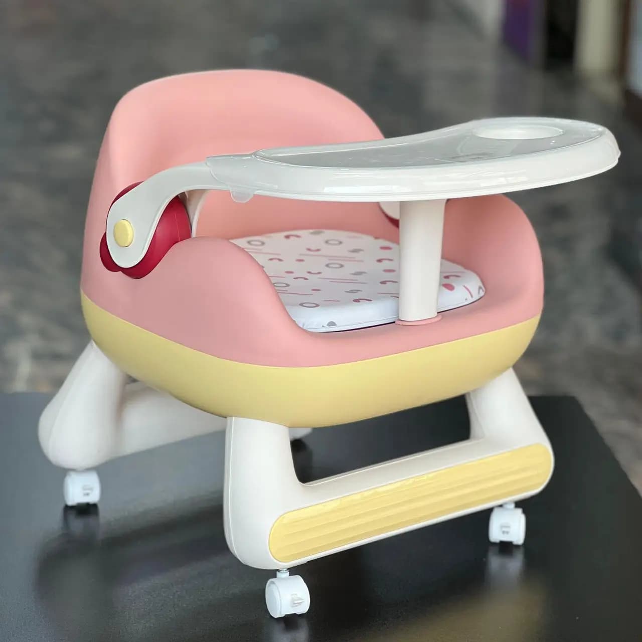 صندلی غذای پرتابل کودک Vocal Chair — تصویر ۲