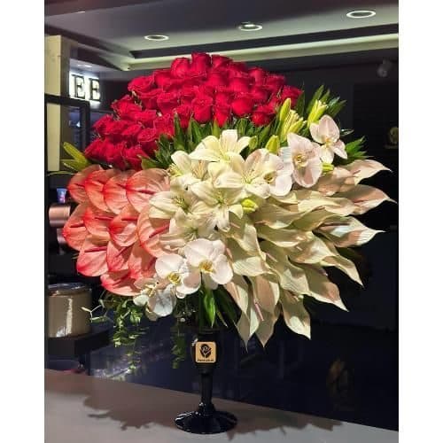 گل فروشی اطراف آرایشگاه بانوان محله لشگر شرقی تهران t7029